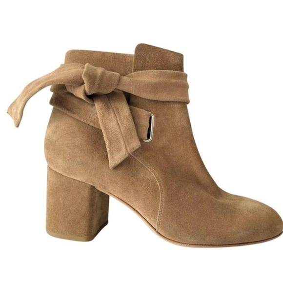 Rag & Bone
Dalia Suede Ankle-Tie Bootie - Picture 3 of 10